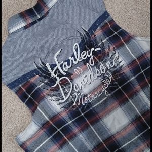 Harley-davidson sleeveless button down shirt